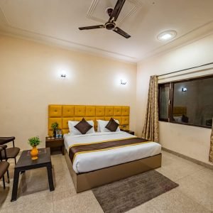 moonlight_resort_bhimtal_Dlx_Room